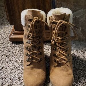 Stylish Lace-Up Boots for Women